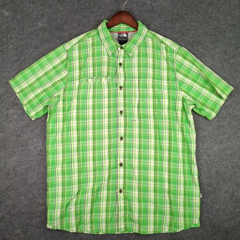 The North‎ Face Mens L G Short Sleeve Plaid Button Up Shirt Green White